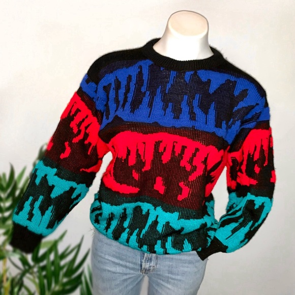 v i n t a g e :: Funky Textured Abstract Mesh Knit Sweater